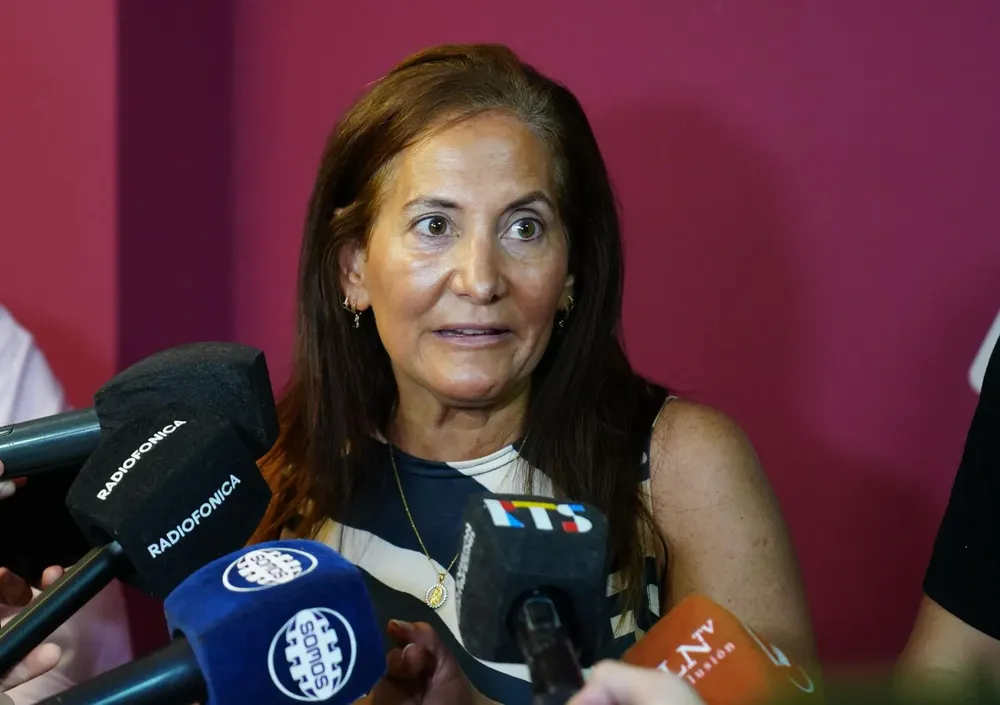 d3d4b9e5-0085-44bd-a54e-8f19457e0f75