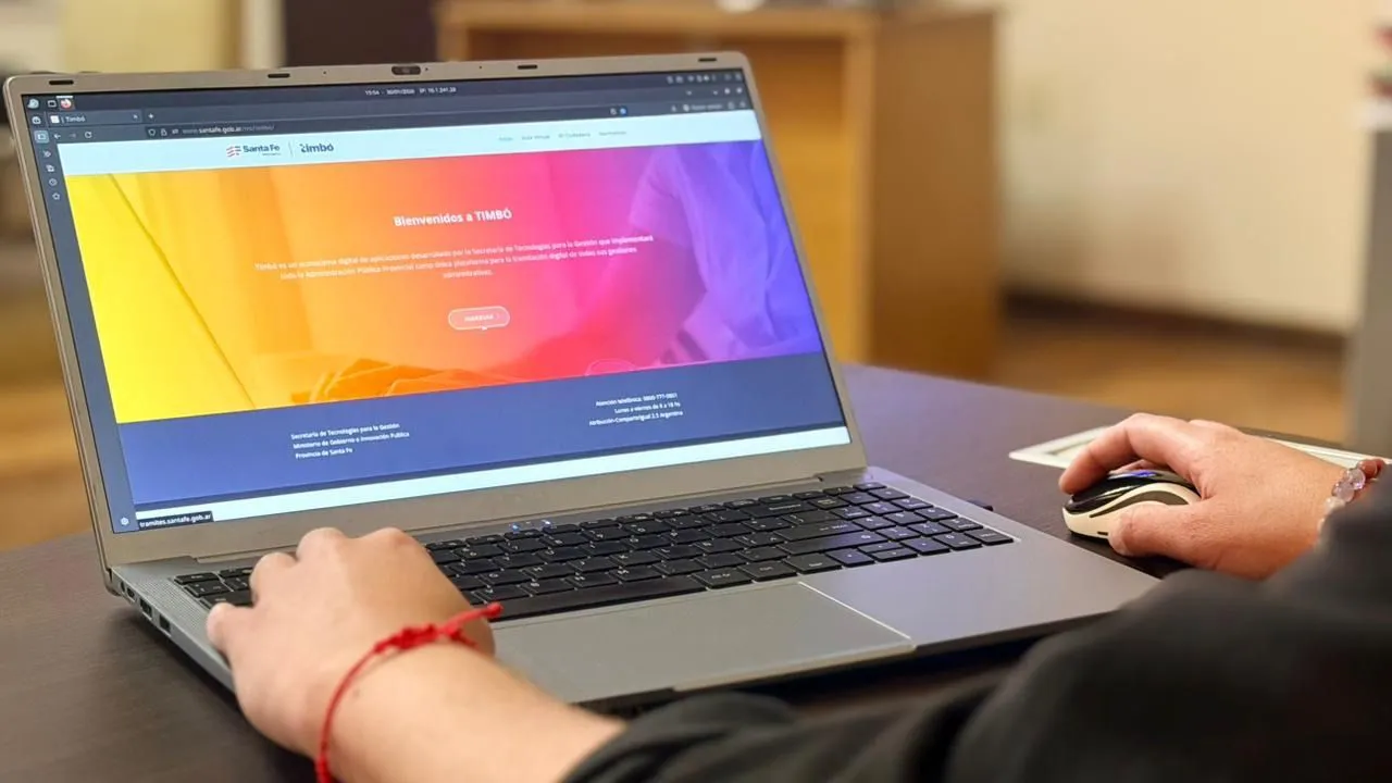 8e3badcc-8a63-4df2-a2a8-274117b791c3