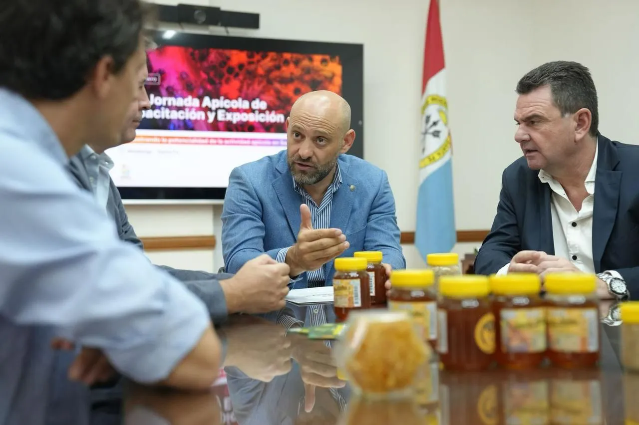 d41cd0a5-1458-4950-944c-9bb54a83a455