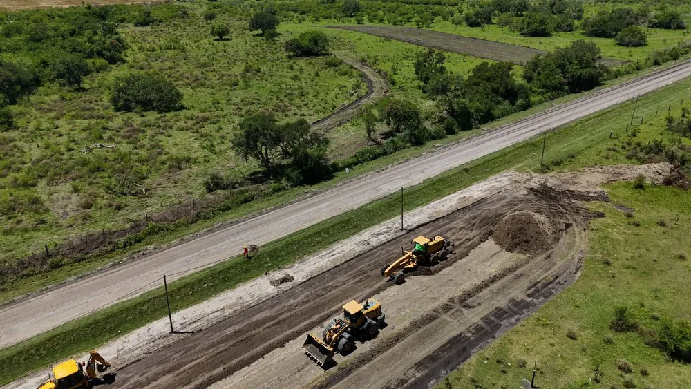 8f9377d8-d56d-4b50-8a8d-637837bdcef1