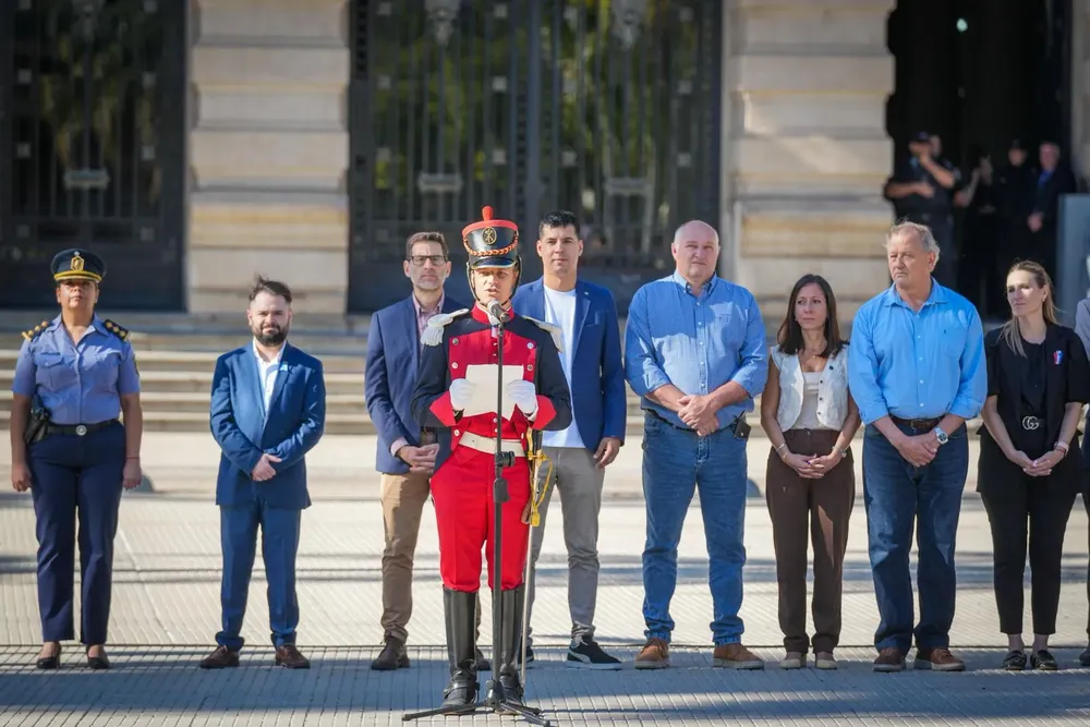 4bda97f5-615e-4741-af93-fcb230c0507e