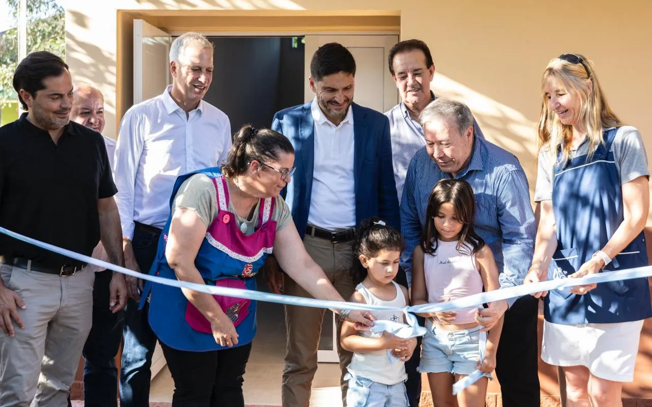 e438c892-d502-4da9-ac7a-ca8a0c076d6e