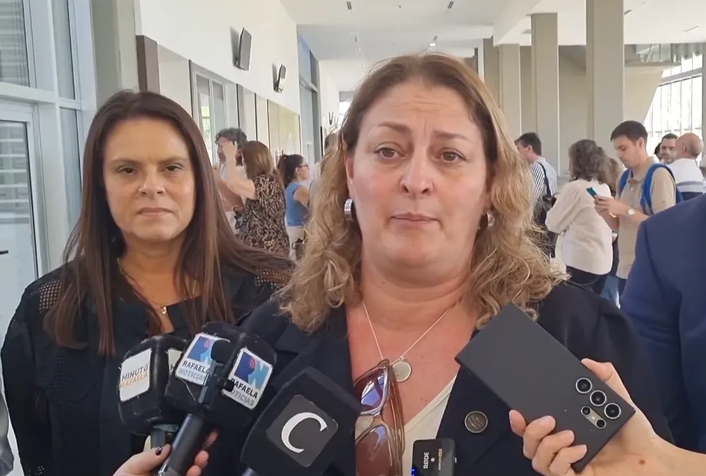 Captura de pantalla 2025-11-18 234513