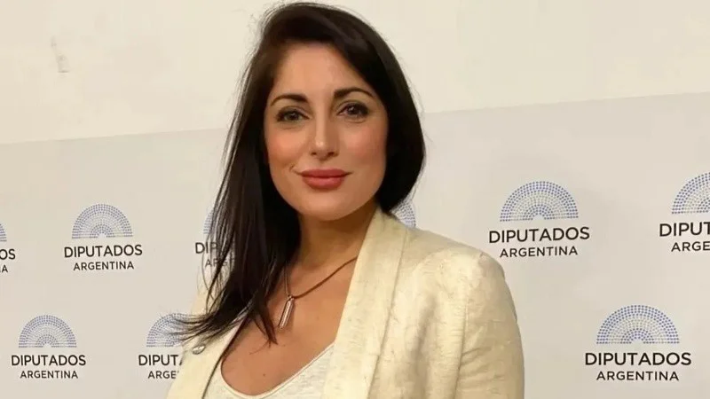 juliana_santillan.jpg_815021171