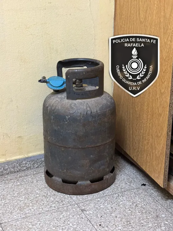 6a340380-42b1-49d1-b644-7b2ed726f2e5