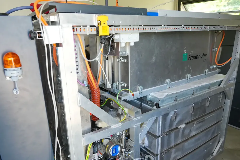 23a9c2e7-47e8-4076-b2b1-94df9402bd95