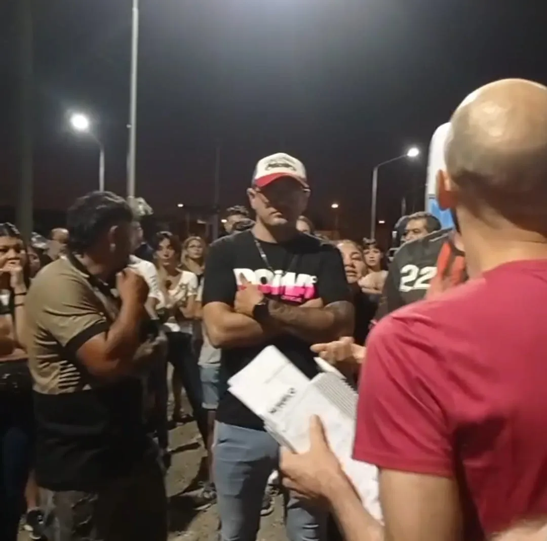 d2ece33e-cd56-472b-88ec-6ab867529ca2