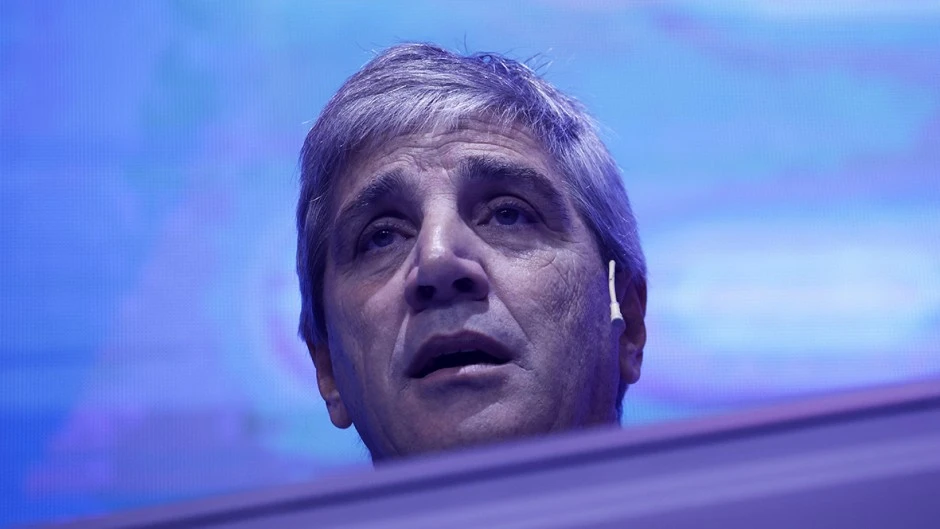 69174d40875fb_940_529!