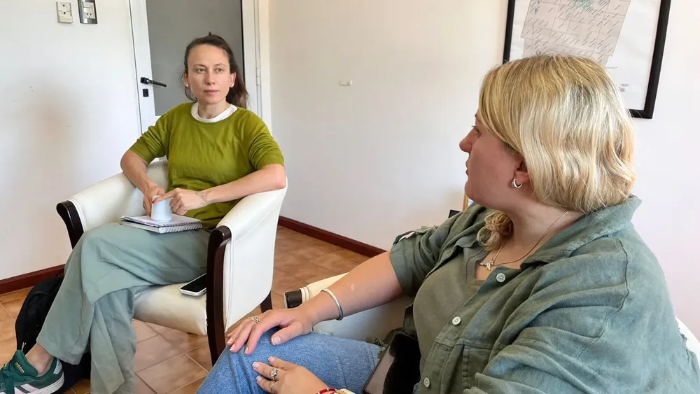 b3baf6fb-5f9d-4273-bd5b-43270b28c121