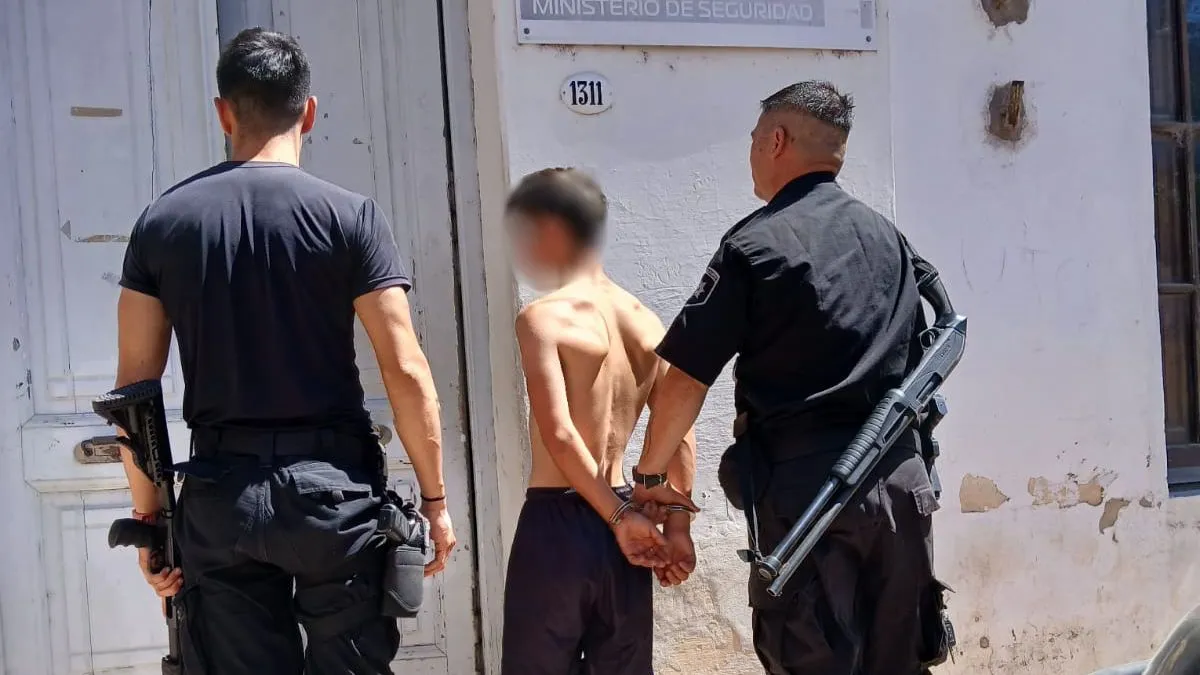 menor-detenido-ocho-robos-tres-semanas-santa-fe