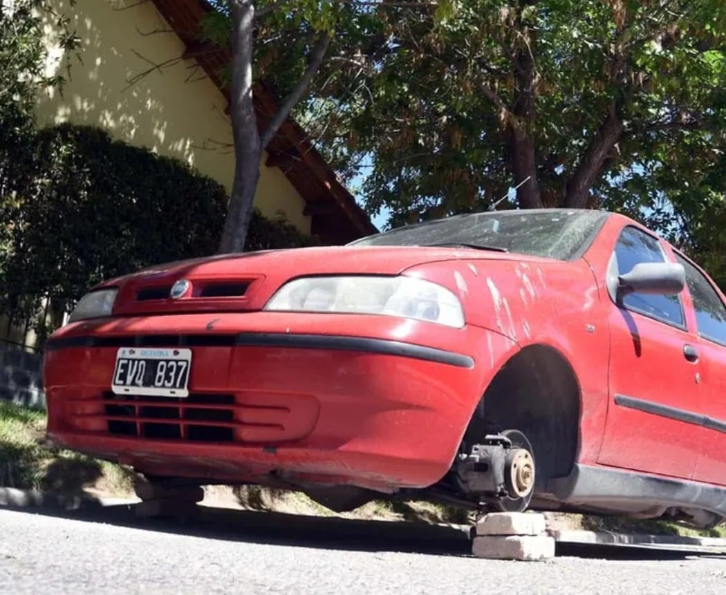 a755afdc-85ee-42f2-af58-d8b33689d1e8