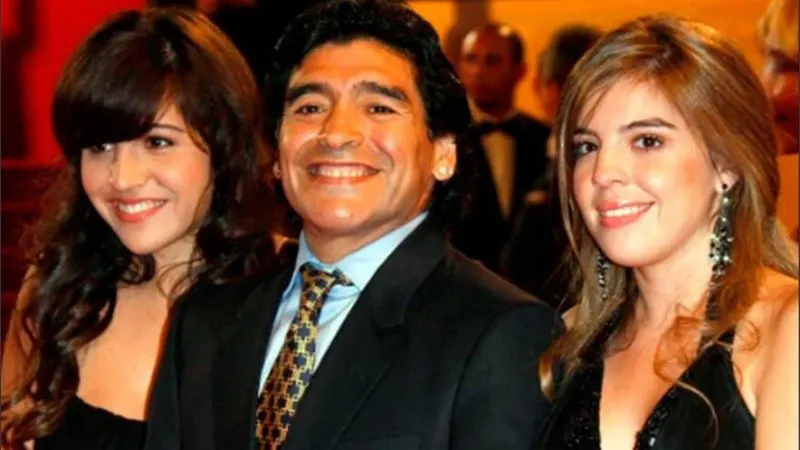 gianinna_dalma_y_diego_maradona_crop1700579393605.jpg_1756841869
