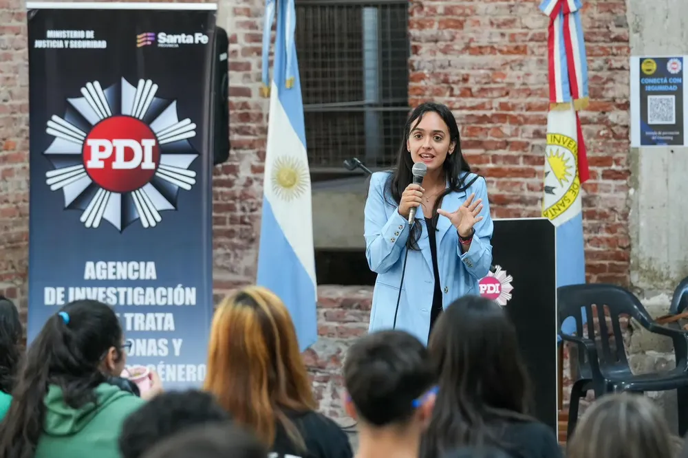 de7d08f6-1a32-47a3-9822-bd6f0889d6b7