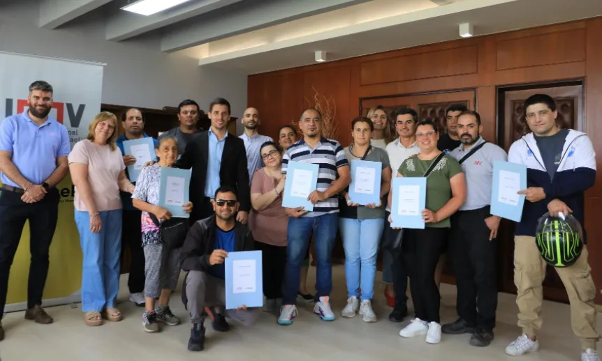 02bd6ceb-b297-4f00-8f7d-b2ad0bd9f3db