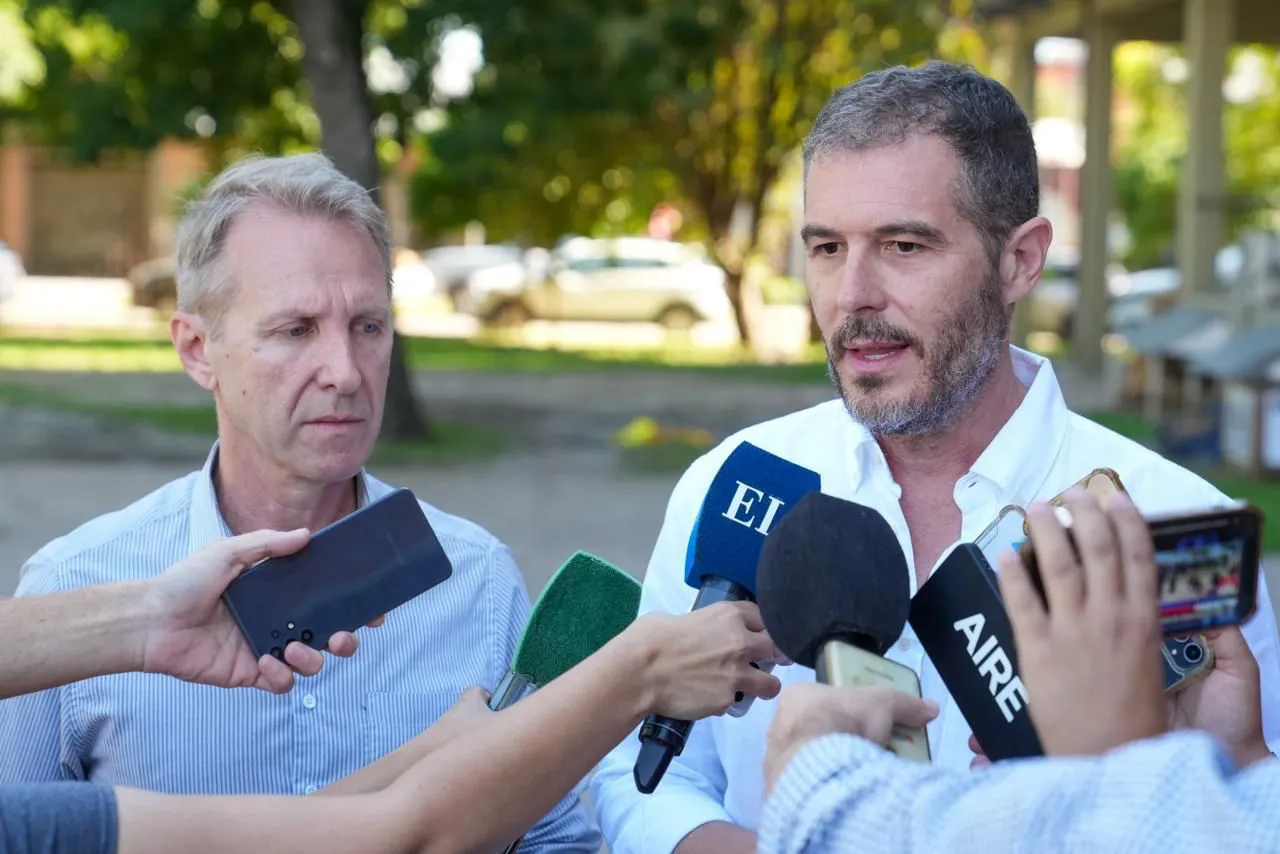 f7b76712-92c8-43ca-ab9f-b8478a4689d1