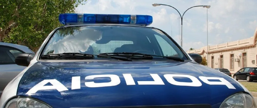 auto-policial-1024x430-1