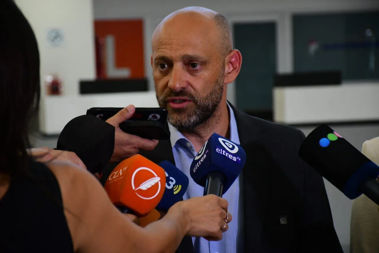 b26ec65a-898d-419d-954f-965d914050f3