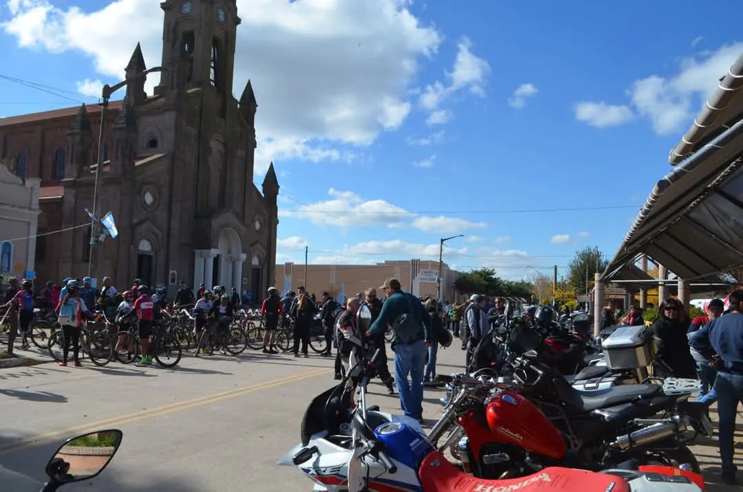 63e580b5-8570-4f72-b078-77770ac94dbe