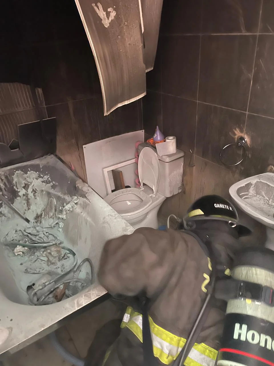 WhatsApp-Image-2026-03-06-at-16.00.28