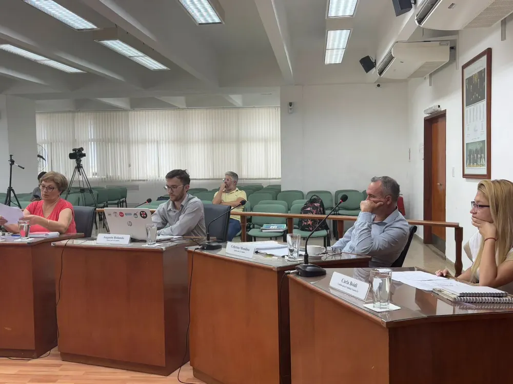 f77da686-5cb8-456b-9629-cf5ef36d670f